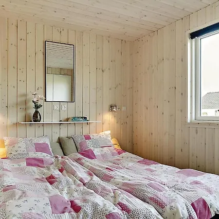 Tatil Evi Awesome In Glesborg With Sauna